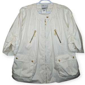 NWT Worth Petite  White w/ Gold Details Cropped Arm Belted Jacket P Size